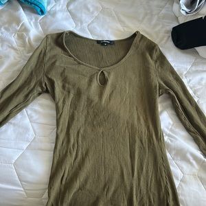 Long sleeve olive green
